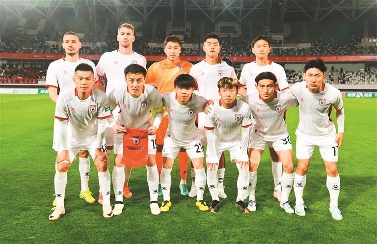 世俱杯分组-荷兰客场获胜北爱尔兰，实现五连胜