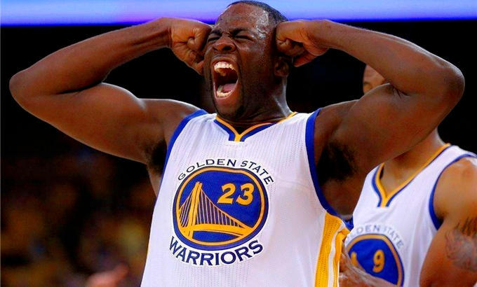 阿根廷队势不可挡，疯狂攻击