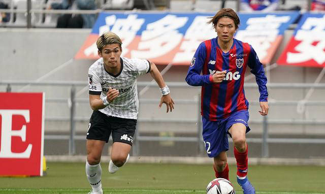 鹿岛鹿角对阵横滨水手，日职豪门之争！的简单介绍