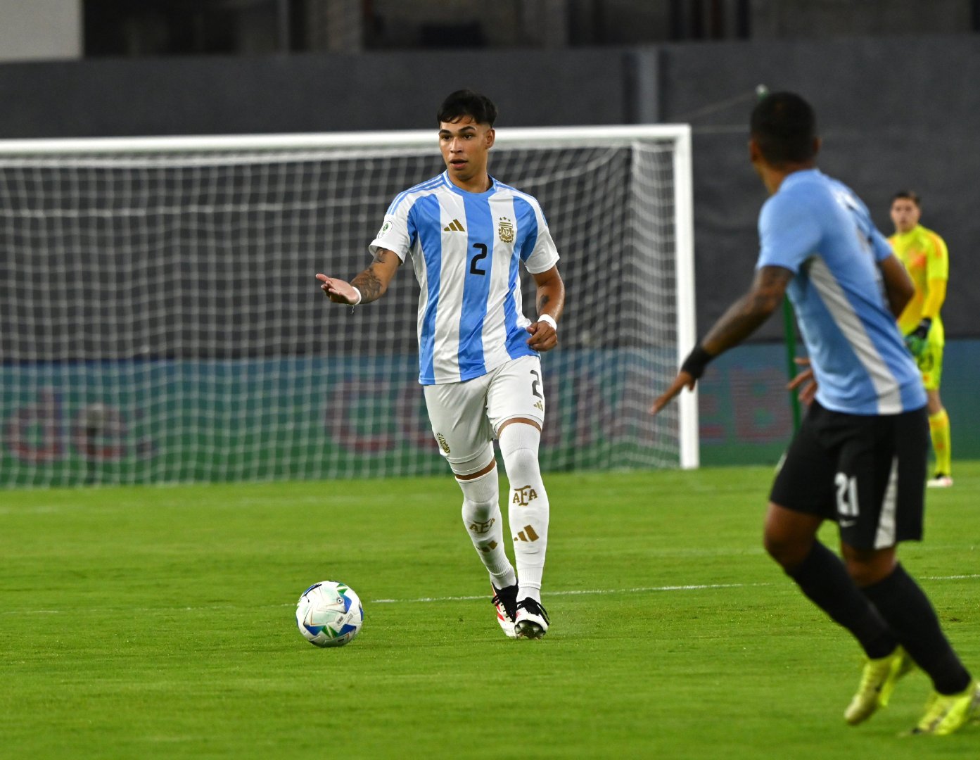 难忘比赛让球队铭记在心，胜利属于我们