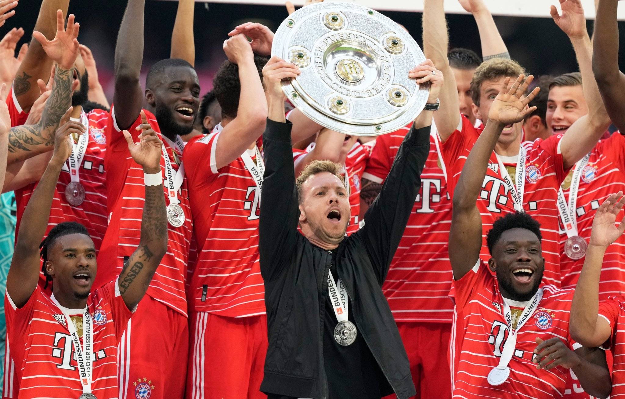 世俱杯奖金-拜仁慕尼黑战巴塞罗那：德甲西甲大战的简单介绍