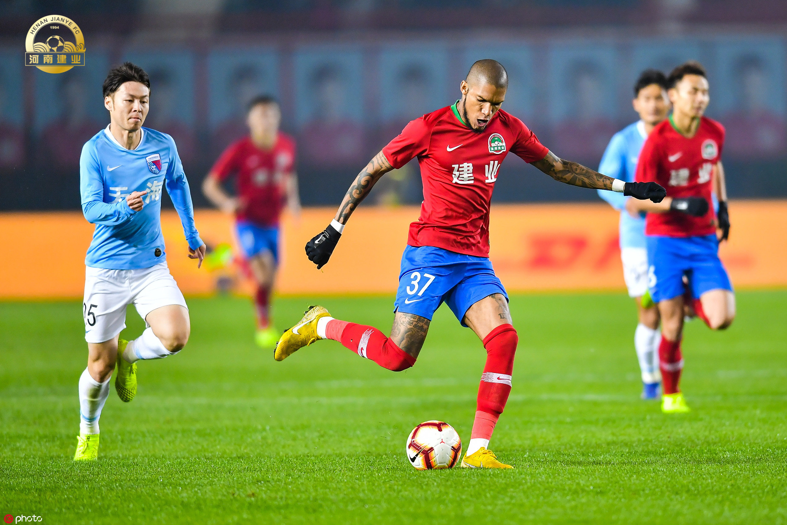 世俱杯改制-河南建业客场大胜大连一方，高歌猛进的简单介绍