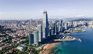 青岛黄海选手席战利赢戏舞筋侧即售前，舒练军