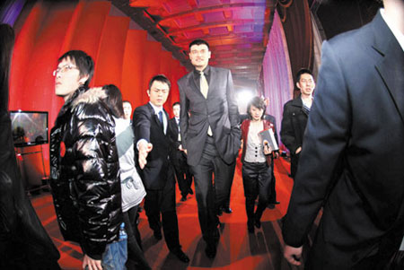 体育场上的风云人物，谁将问鼎？