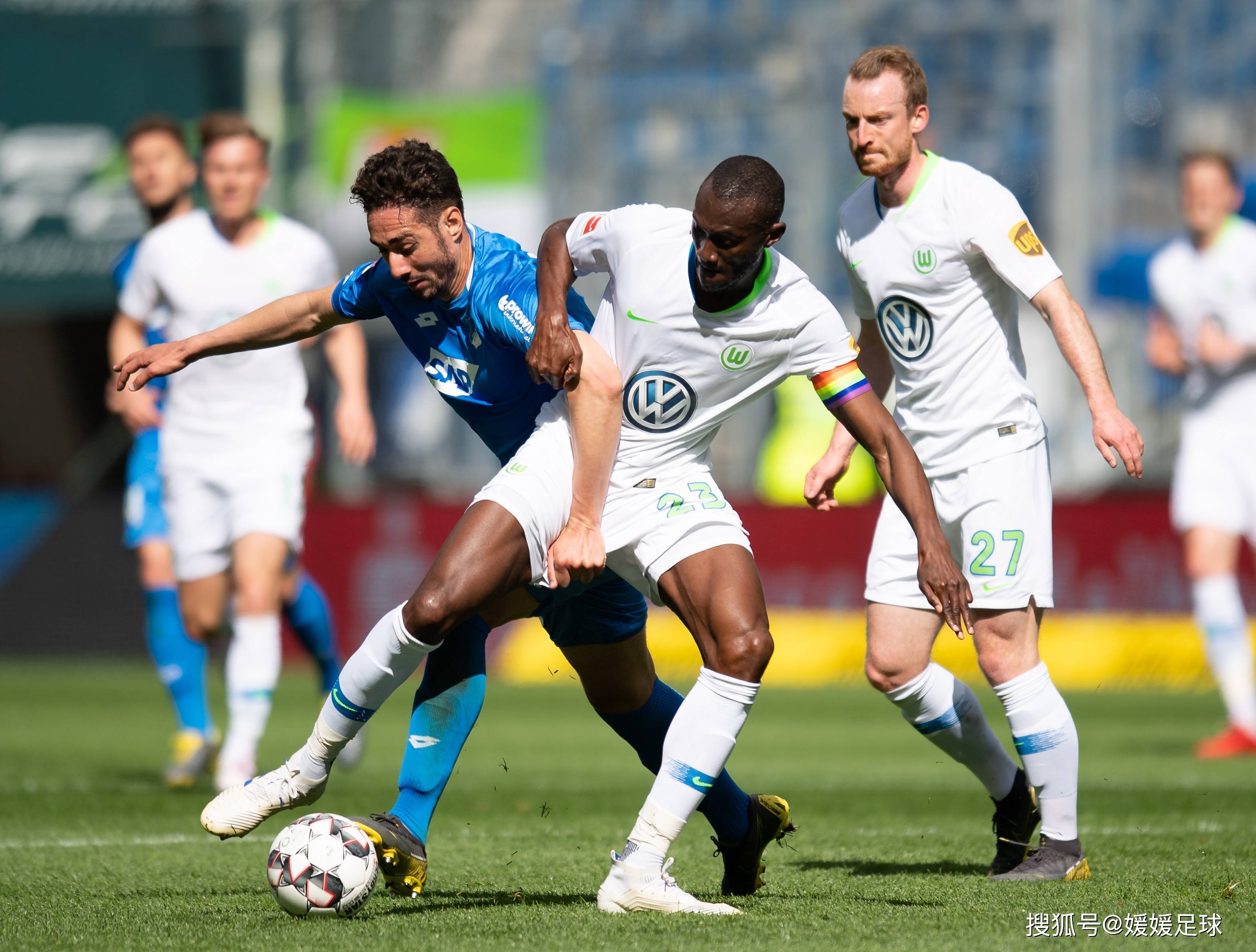 世俱杯时间-多特蒙德客场大胜沃尔夫斯堡，领先优势扩大的简单介绍