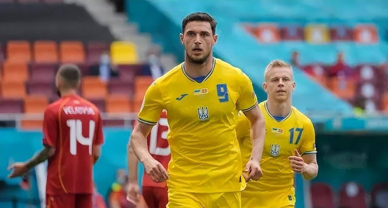 欧预赛意大利客场击败波黑，轻松晋级