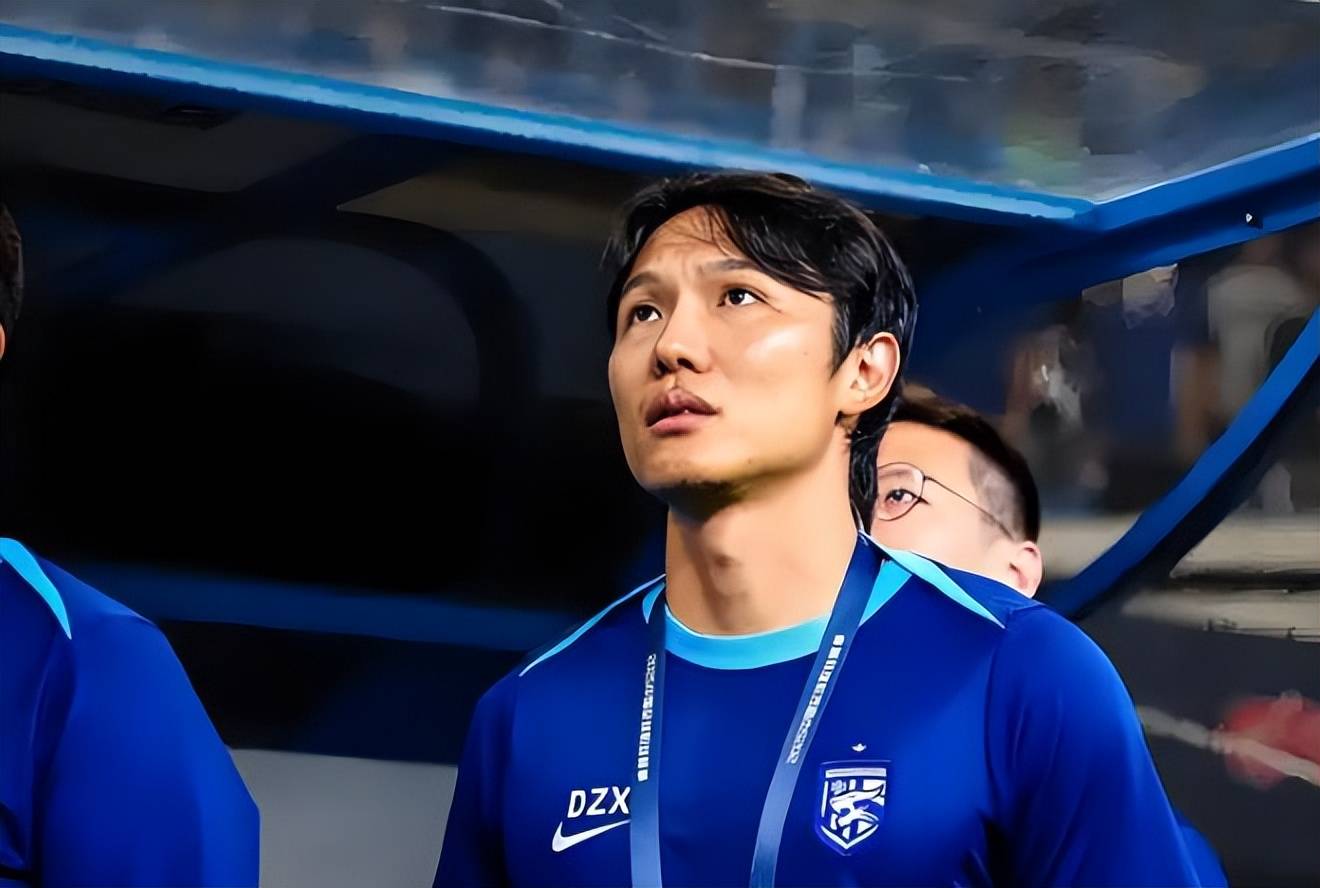 包含明星球员庆祝生日，球队精神面貌焕然一新的词条