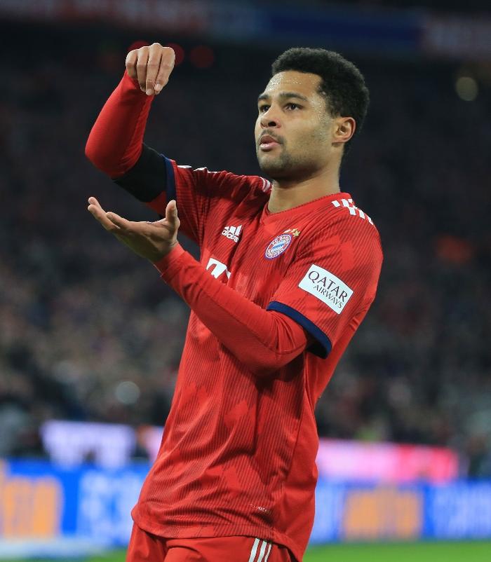 世俱杯官网-弗赖堡意外受挫，高居积分榜的失利