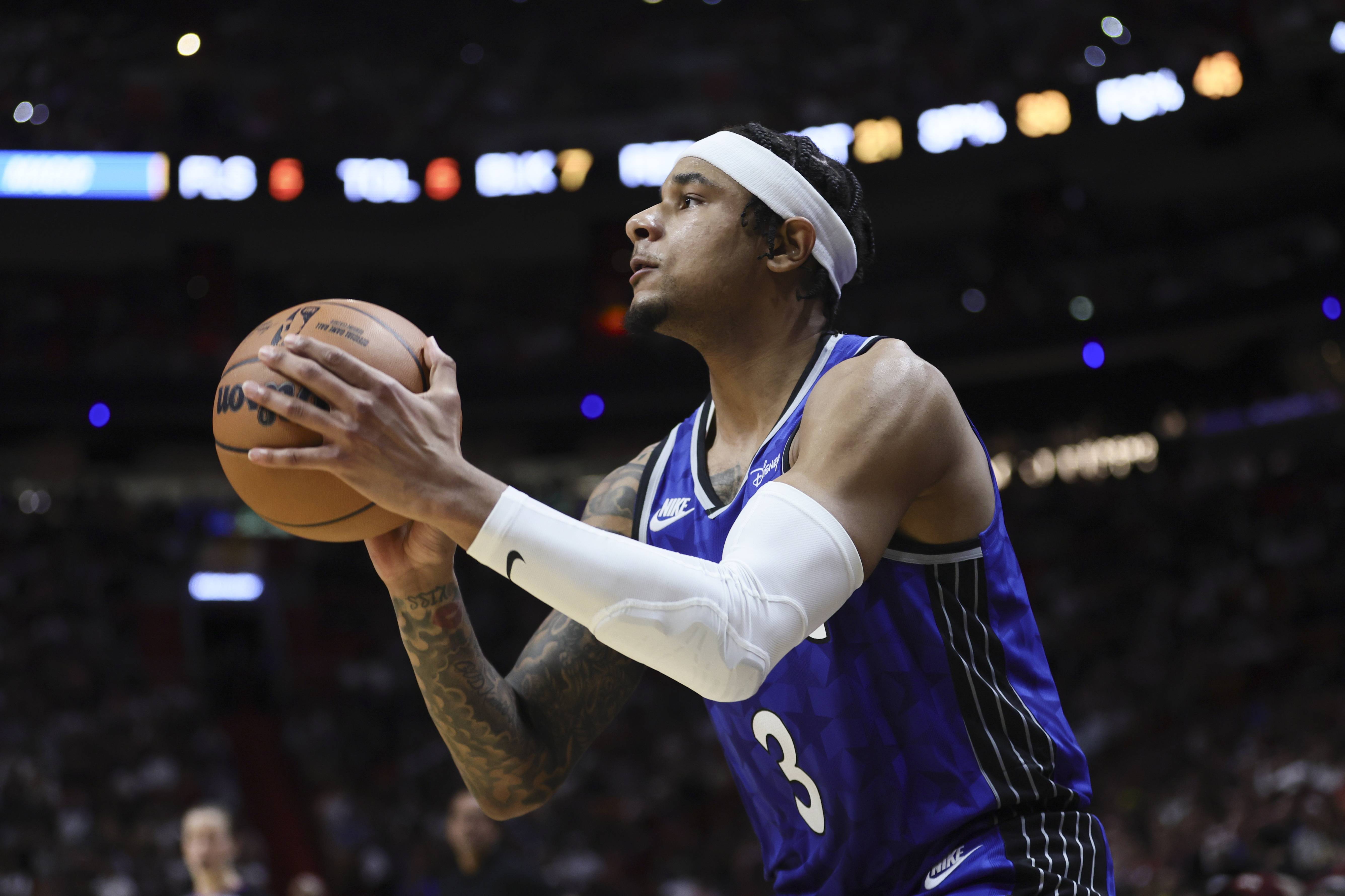 世俱杯直播-76人宣布签下自由球员贝尔塞尔的简单介绍