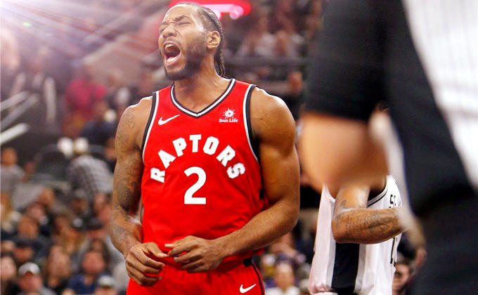 包含猛龙大胜马刺，范弗利特砍下35分的词条