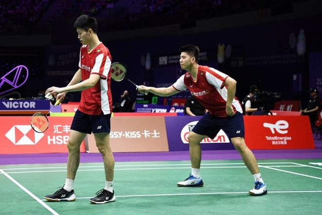 世俱杯冠军-泰国队轻取法国队，辛杜扛起全队