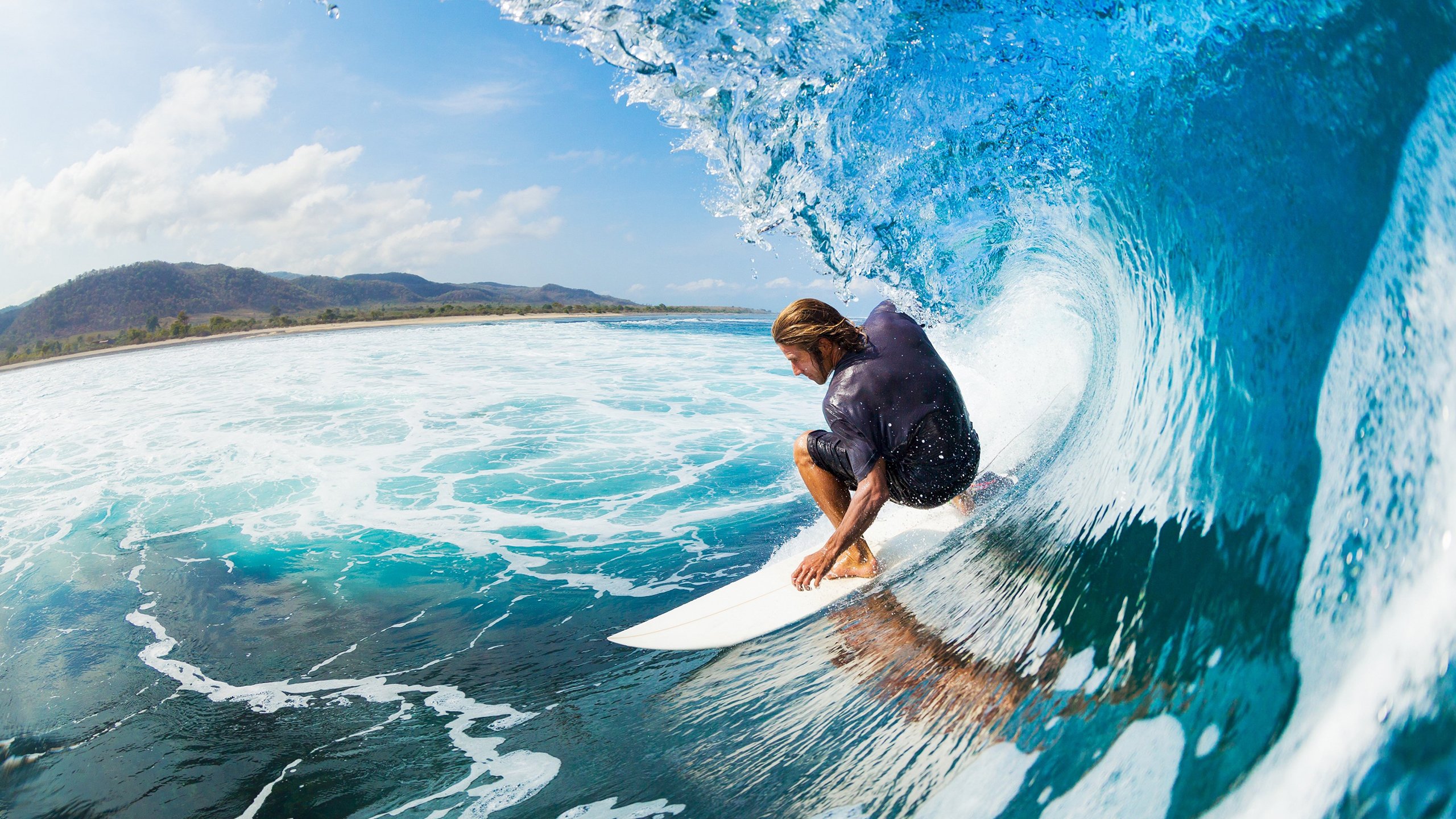 世俱杯直播-同一个夜晚，两种不可复制的英雄叙事