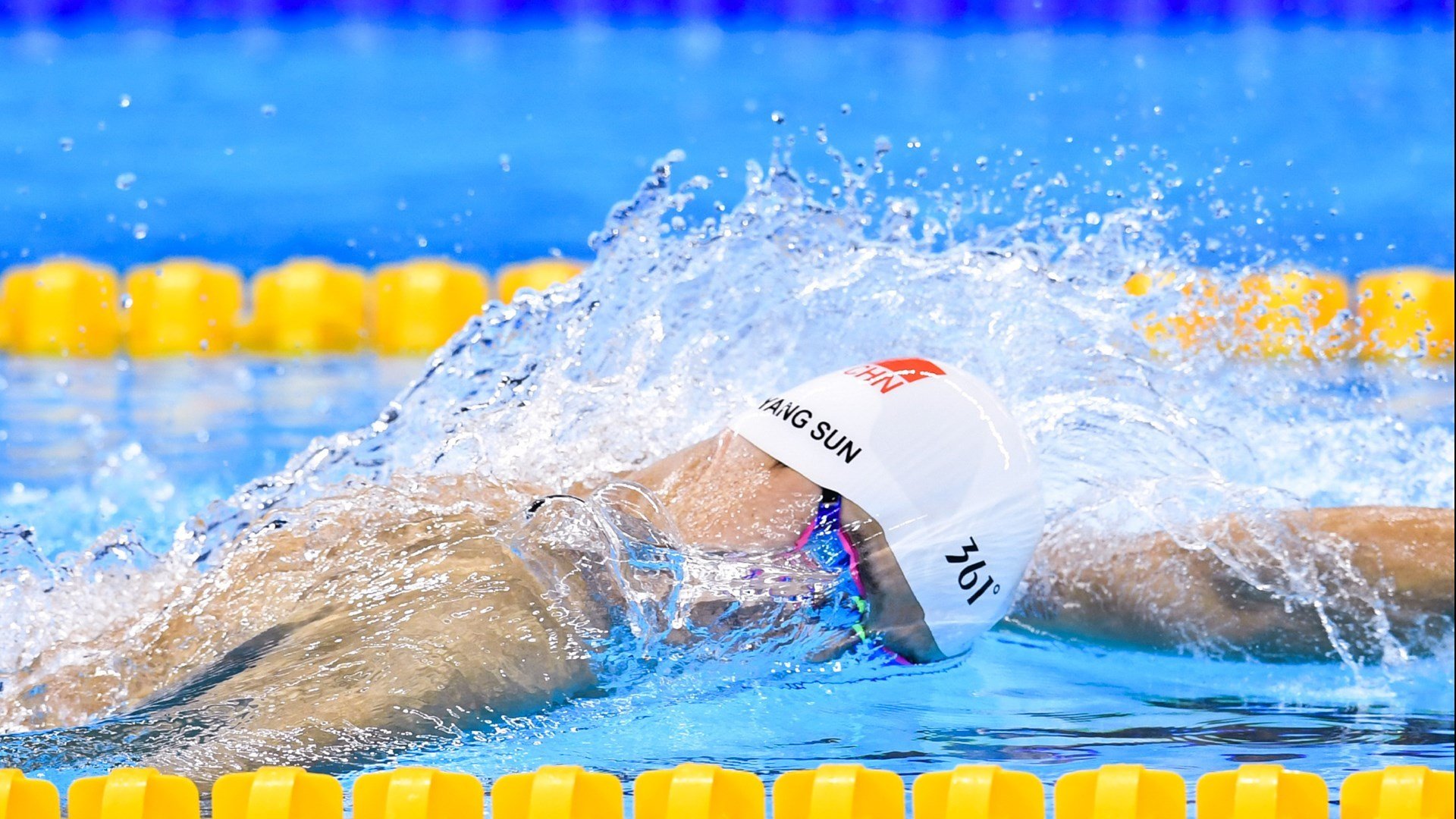 绝境与锋芒—樊振东力挽狂澜,中国男乒逆转韩国队夺冠