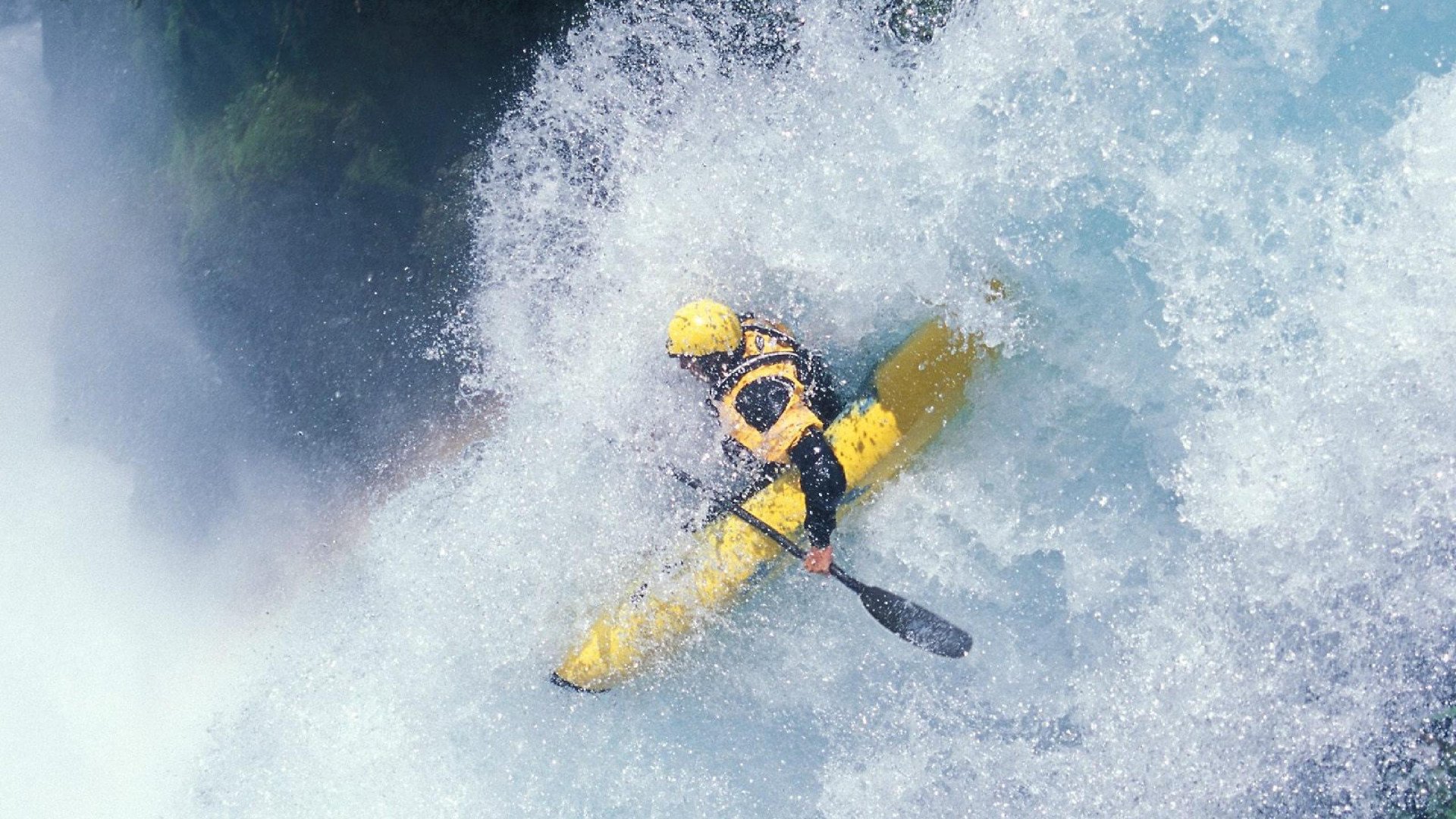 世俱杯赛程-逆光超车，阿隆索的不可能弯道与迈凯伦的觉醒